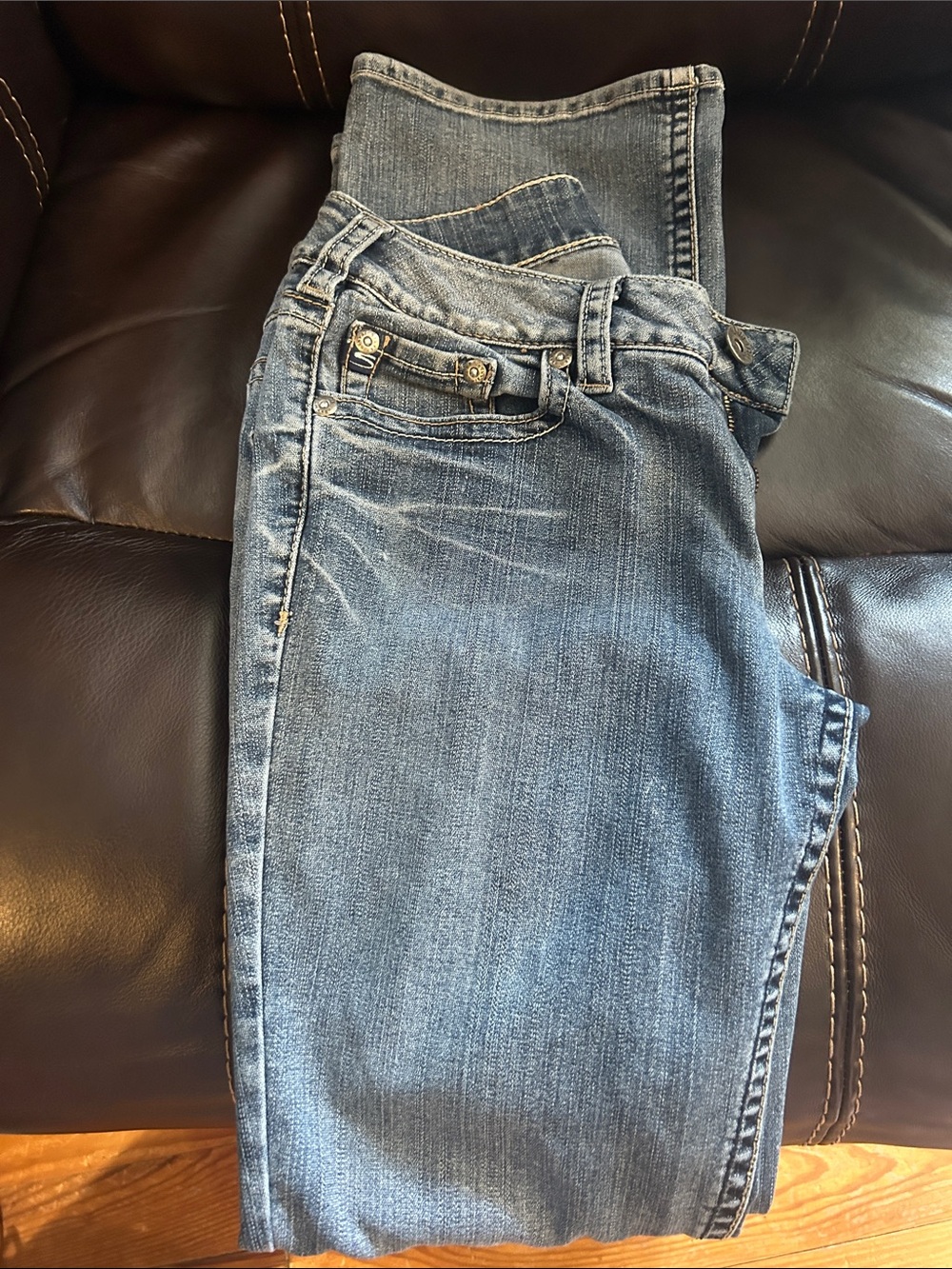 Silver Jeans Women's Medium Blue Straight Leg Julia Jeans - Picture 3 of 7